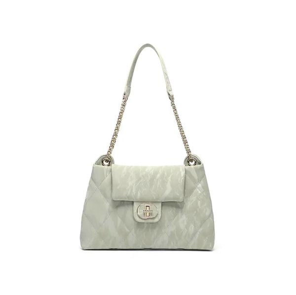 Diamond shoulder bag