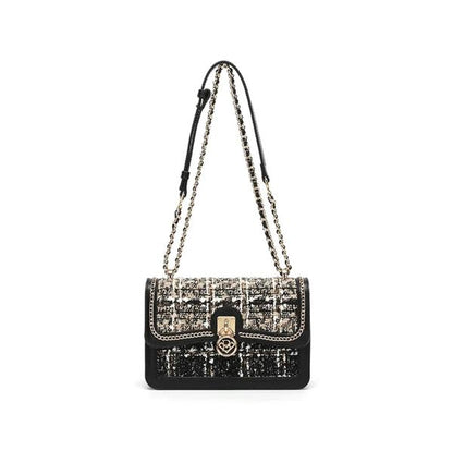 Small Chanel style shoulder bag